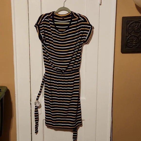 Banana Republic | Dresses | Banana Republic Navy Blue Yellow And White Striped  Dress Size Medium Nwot | Poshmark